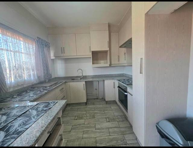 2 BEDROOM APARTMENT FOR SALE IN ELSPARK